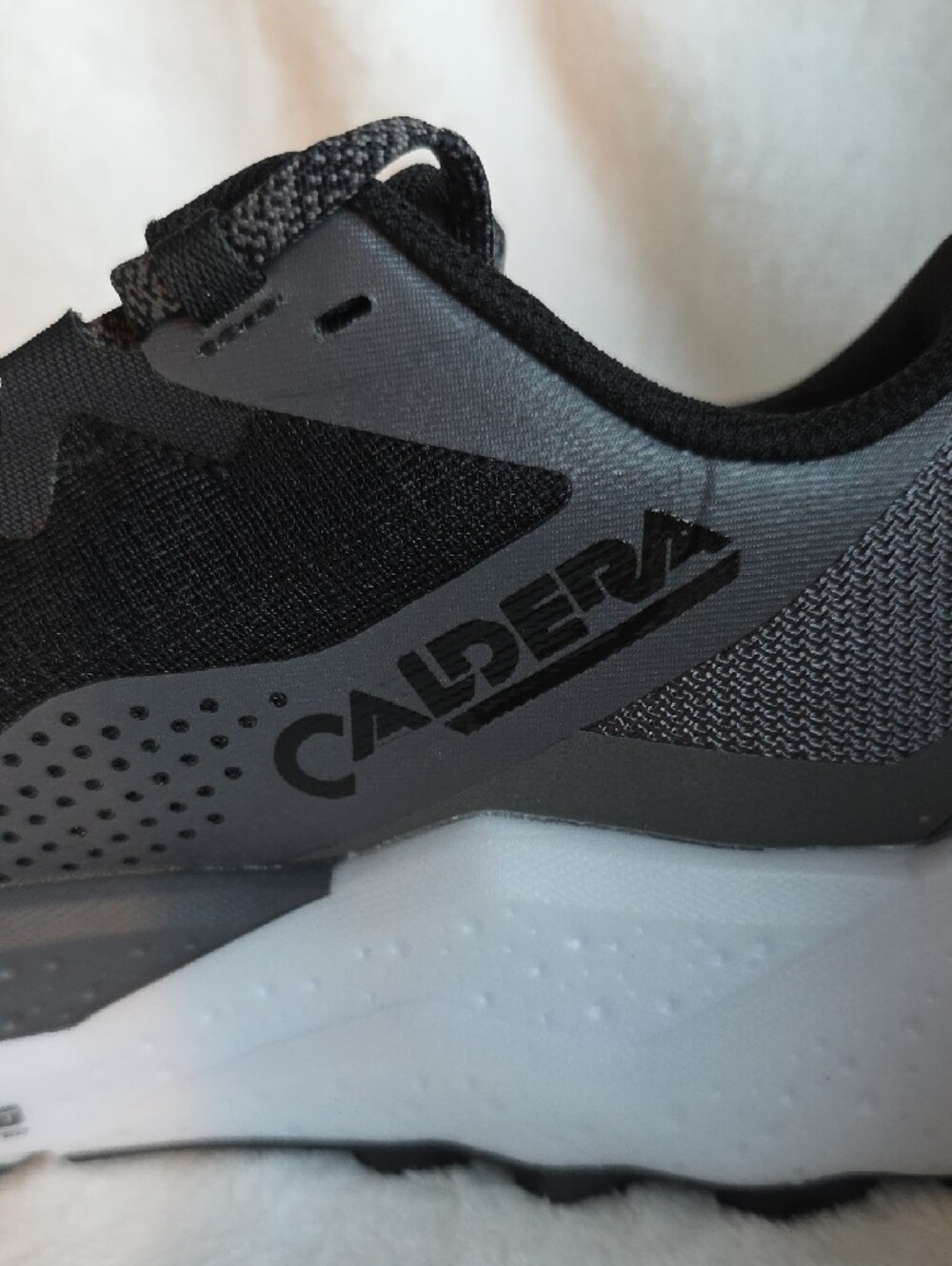 Brooks Women’s Caldera 8 Black and Gray Trail Running Shoes - Picture 9 of 9